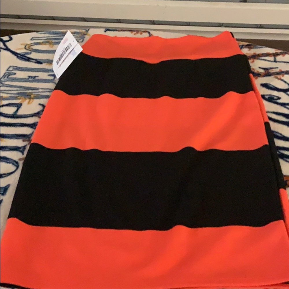 Lularoe skirt black and orange stripe NWT - Picture 2 of 3